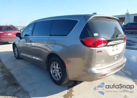 2017 Chrysler Pacifica Touring from USA, damaged, VIN 2C4RC1DG8HR544288